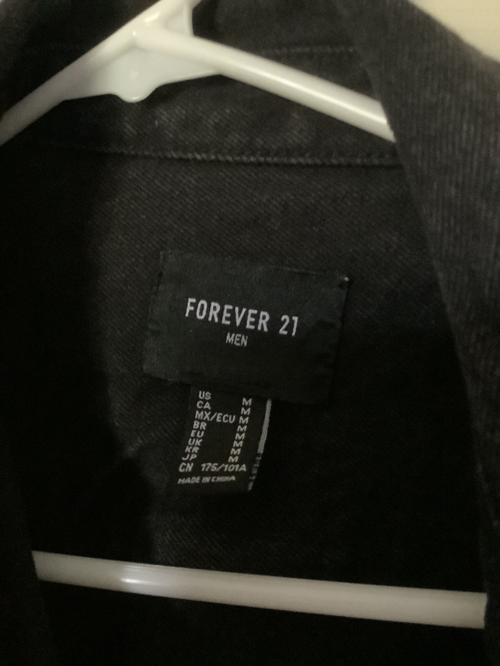 Forever 21 - Picture 3 of 3